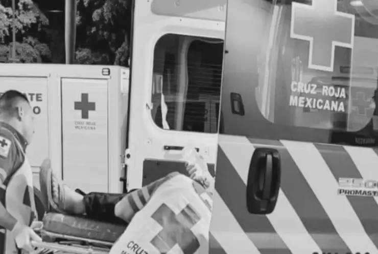 Tren embiste a tres mujeres de la tercera edad tras aparatoso accidente vial en NL