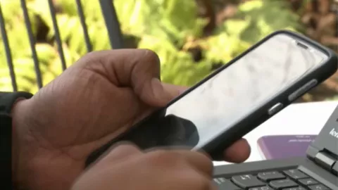 Celulares que se quedan sin WhatsApp en 2025: Lista completa