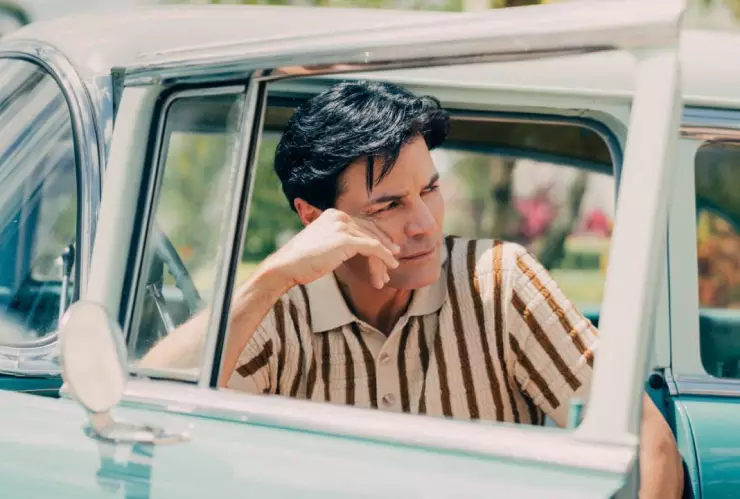 VIDEO: Encuentra cartel de Chayanne en su escuela y lo roba para su mamá