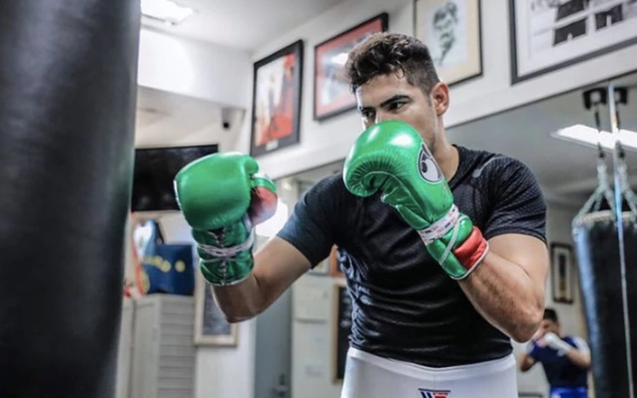 Gilberto Zurdo Ramírez vs Dominic Boesel Box Azteca