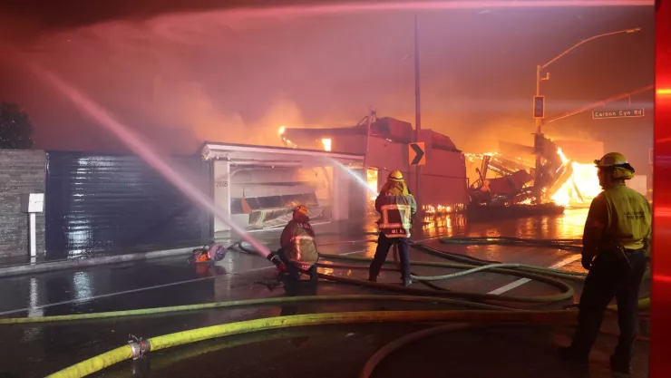 Incendios en California hoy miércoles 15 de enero de 2025 ¿Cuál es la actualización (EN VIVO).jpg