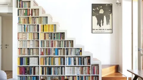 Escalera tipo libreria