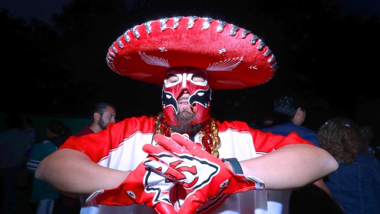 Kansas City Chiefs v Los Angeles Chargers