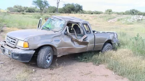 Accidente en Aguascalientes ¿Cómo ocurrió la volcadura que dejó muy grave a una mujer en Rincón de Romos el 20 de agosto