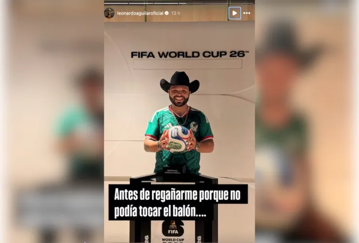 Leonardo Aguilar se lleva un regaño por tocar el balón oficial del Mundial 2026 durante el México vs. Chequia