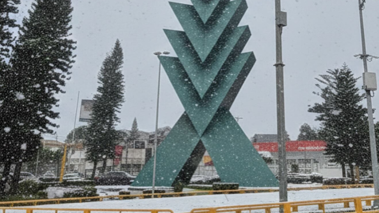 Xalapa cubierta de nieve