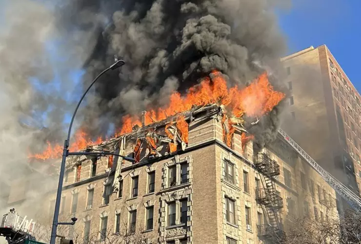Incendio fuerte en NY 9 diciembre 2025.jpg