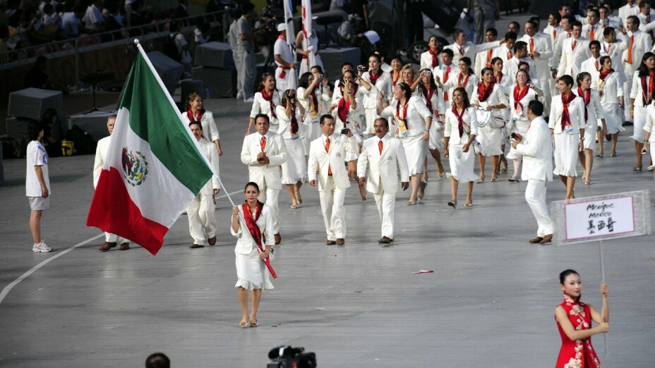 Paola Espinosa, abanderada en Beijing 2008