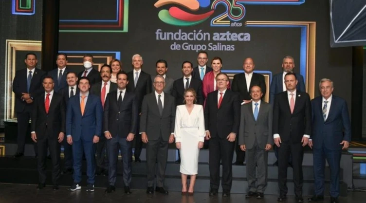 Fundación Azteca 25 años Ricardo Salinas Pliego