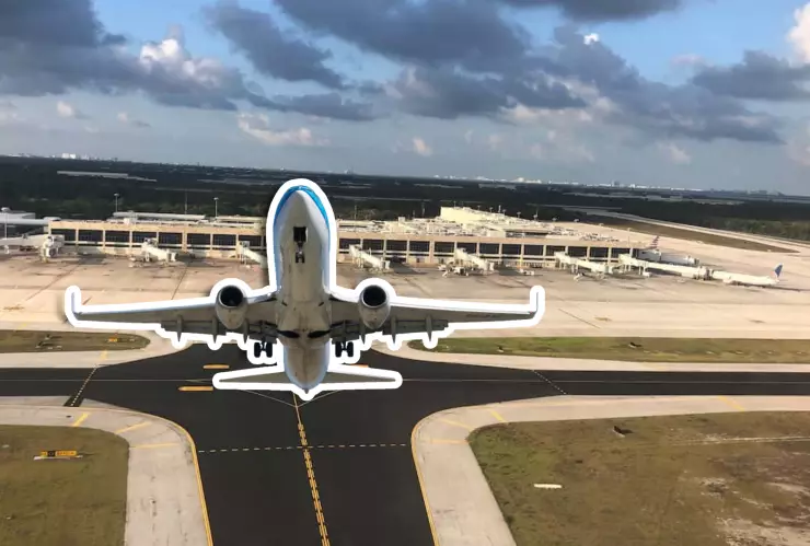 Lista de los vuelos programados en el aeropuerto de Cancún HOY 14 de octubre de 2025.jpg