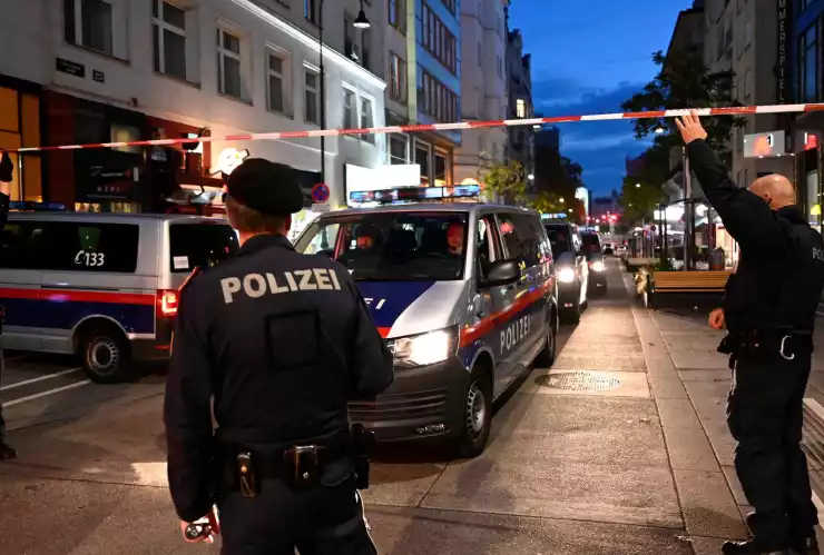 ataque terrorista viena.jpg