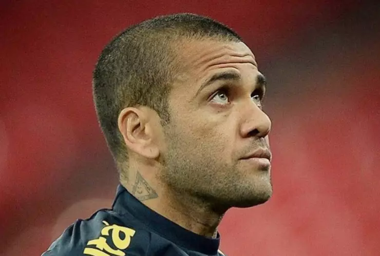 Dani Alves.