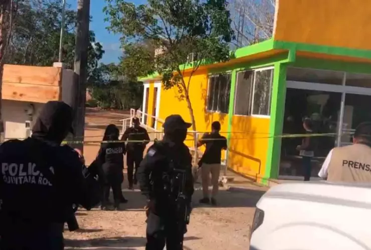 Asesinan a tres personas en restaurante de Puerto Morelos