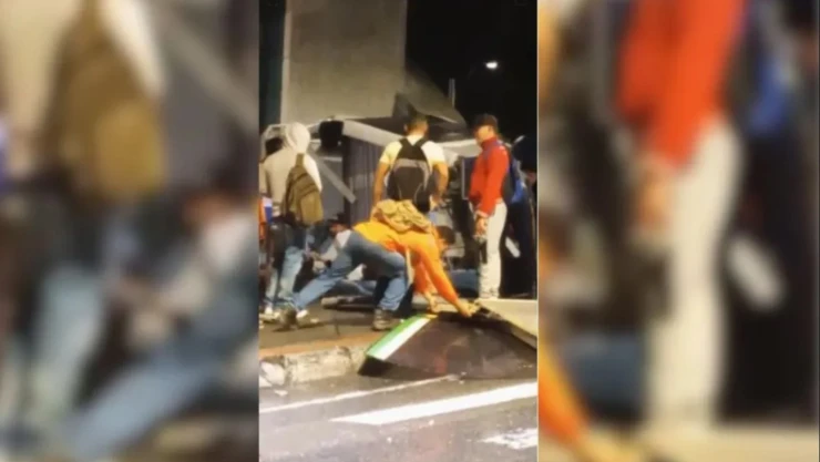 metrocable-en-medellín-se-desploma-cabina-teleférico-10-personas-video