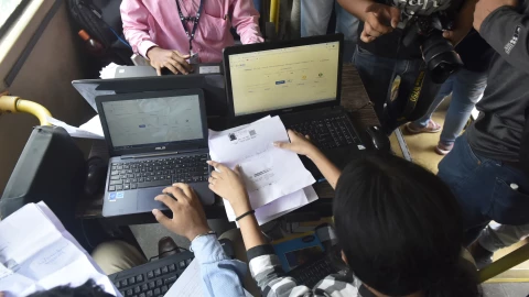 Usuarios de Internet en México aumentaron 72% en 2020: Inegi