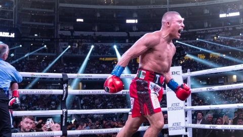 pitbull cruz contra eduardo ramirez