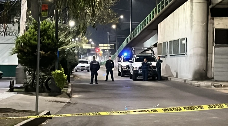 hombre-muere-tras-caer-puente-eje-6-alcaldía-iztapalapa