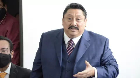 Uriel Carmona seguirá como fiscal de Morelos; Congreso estatal frenó el desafuero