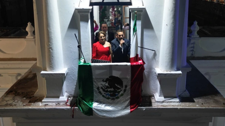 grito-independencia-alcalde-huatabampo-sonora