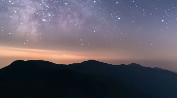 Lluvia de estrellas Oriónidas 2026_ a qué hora y dónde verla en México.jpg