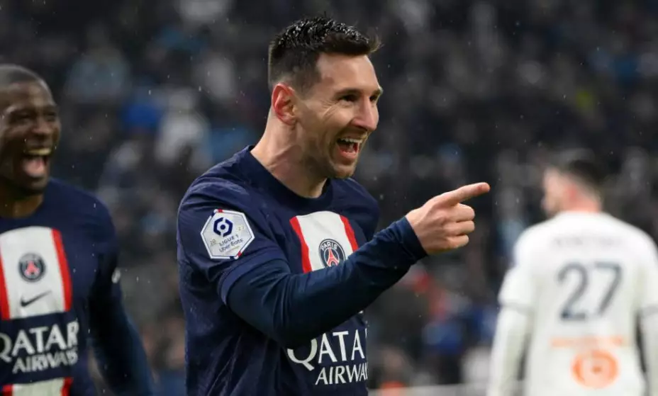 Lionel Messi con PSG.jpeg