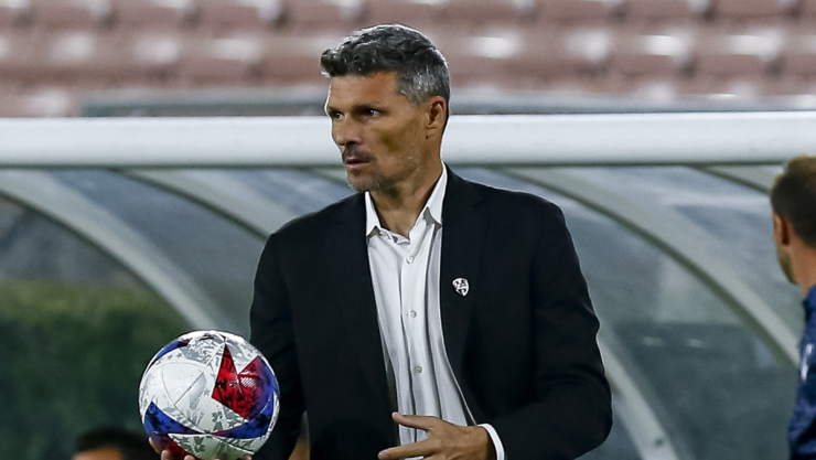 Fernando Ortiz, técnico de los Rayados
