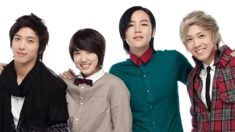 La banda de Eres Hermosa.jpg