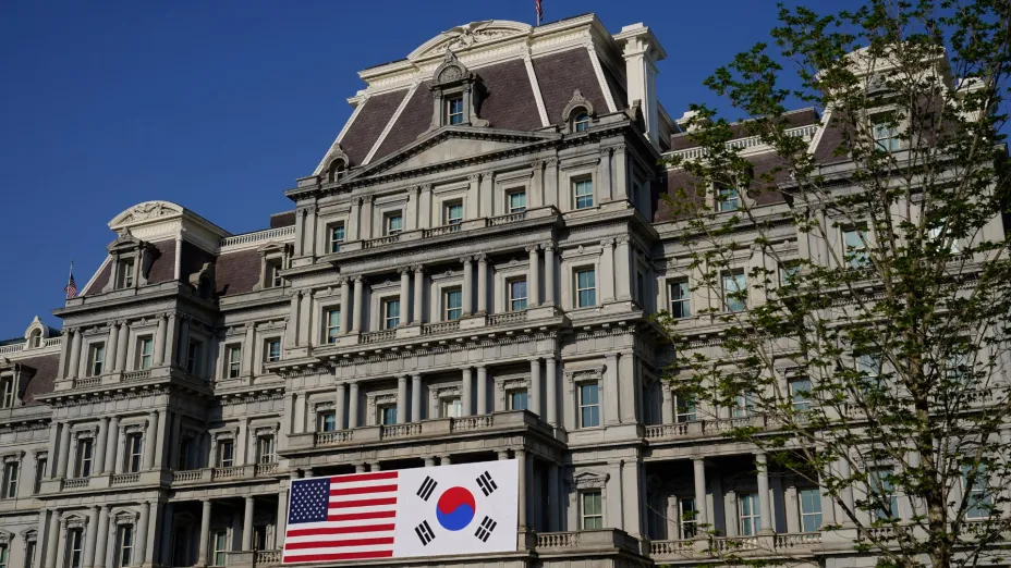 Biden surcorea1.jpg