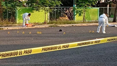 El estacionamiento de la escuela Manuel C. Tello fue el sitio donde ocurrió el ataque armado