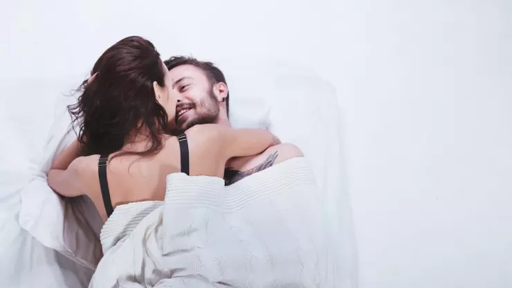El sexo te mantiene feliz y relajado / Foto: Especial