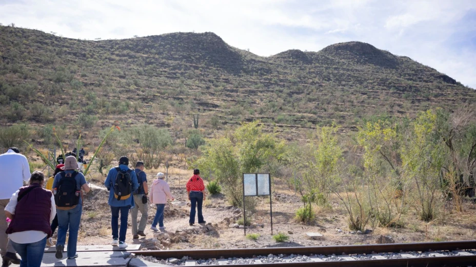 Zona Arqueológica Cerro de Trincheras