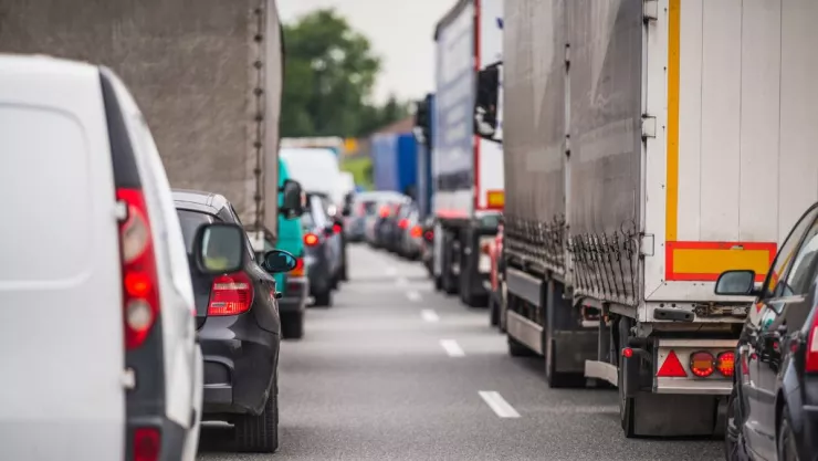 Extienden en plazo para regular los autos chocolate