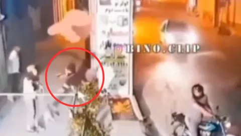 VIRAL Un joven ladrón conquista a mujer que asaltó