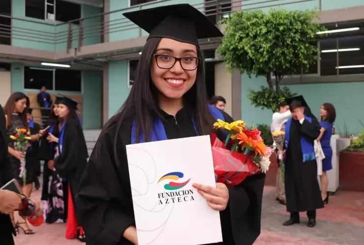 plantel azteca cierre