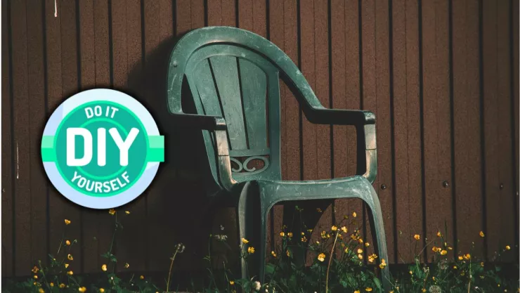 /estilo-de-vida/ideas-reutilizar-sillas-de-plastico-viejas-jardin
