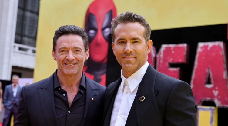 Hugh jackman y ryan reynolds anfitriones de los oscars
