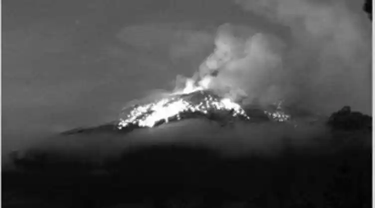 Actividad intensa en el Popocatépetl