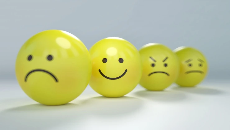 5 frases que las personas más felices repiten según la psicología