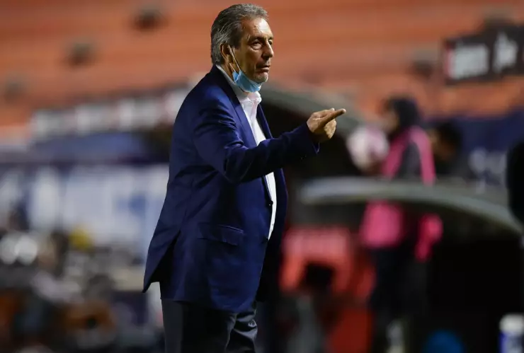 Tomás Boy critica a Tuca Ferretti