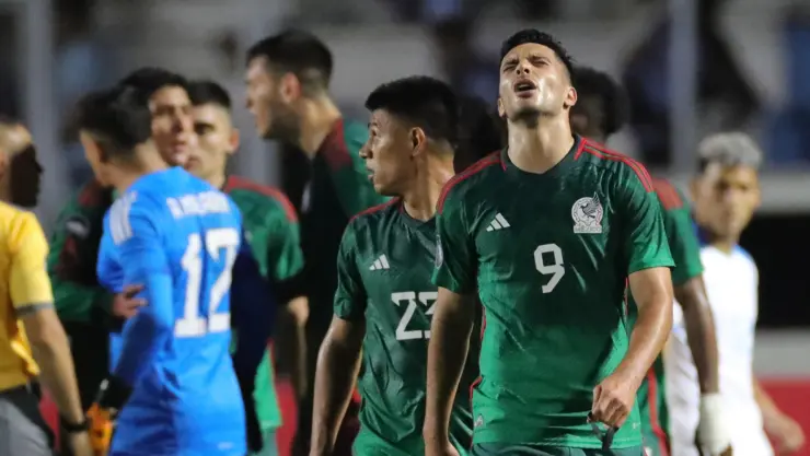 Raúl Jiménez, Selección Mexicana