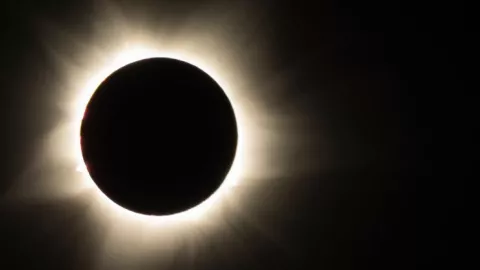 Eclipse total de sol más largo del siglo XXI