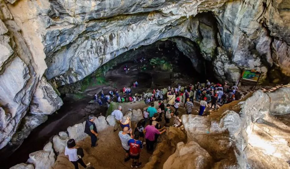 Turismo 10 noviembre.jpg