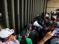 Manifestaciones en Colombia terminan en disturbios.