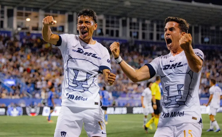 Jorge Ruvalcaba con Pumas