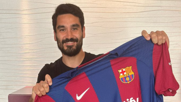 Gundogan con la camiseta del Barcelona