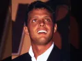 Luis Miguel selfie de joven.jpg