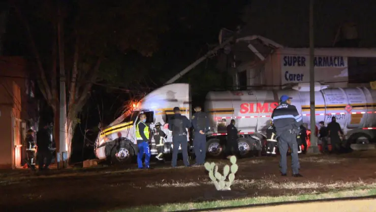 Accidente pipa combustible Azcapotzalco