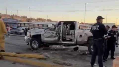 Accidente vehicular sobre siglo XXI en Aguascalientes deja cuatro heridos