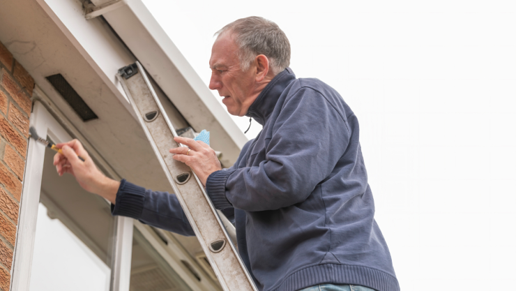 El secreto de los albañiles para hacer tu propio sellador de goteras casero