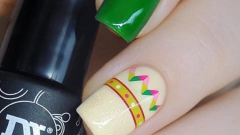 12 modelos de uñas verdes que se verán elegantes si las usas en cortas o largas: y para cualquier fecha del año